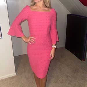 Pink bell sleeve floral texture NWT Trina Turk size 2 dress